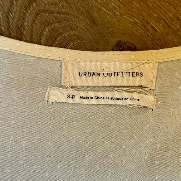 Urban Outfitters Cream Deep V Long Sleeve Top Small - Picture 4 of 8